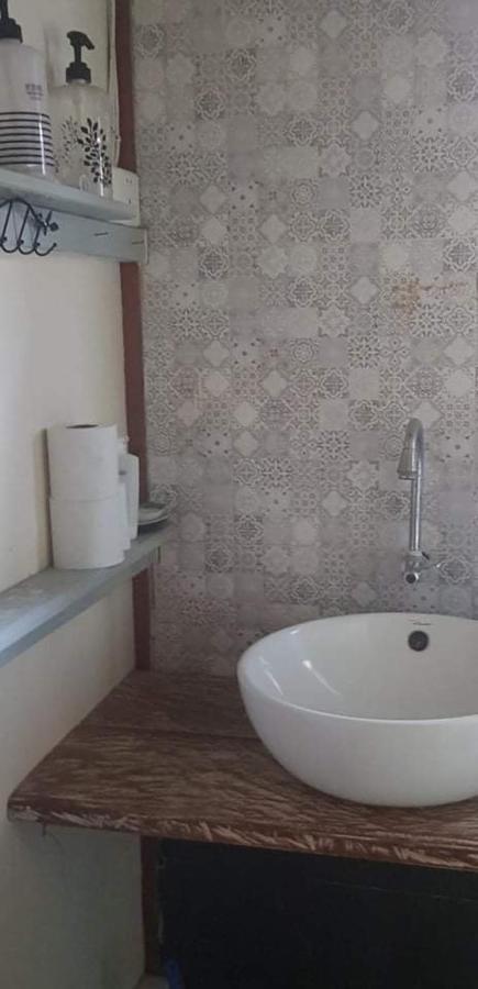 Retro Kampot Guesthouse Экстерьер фото