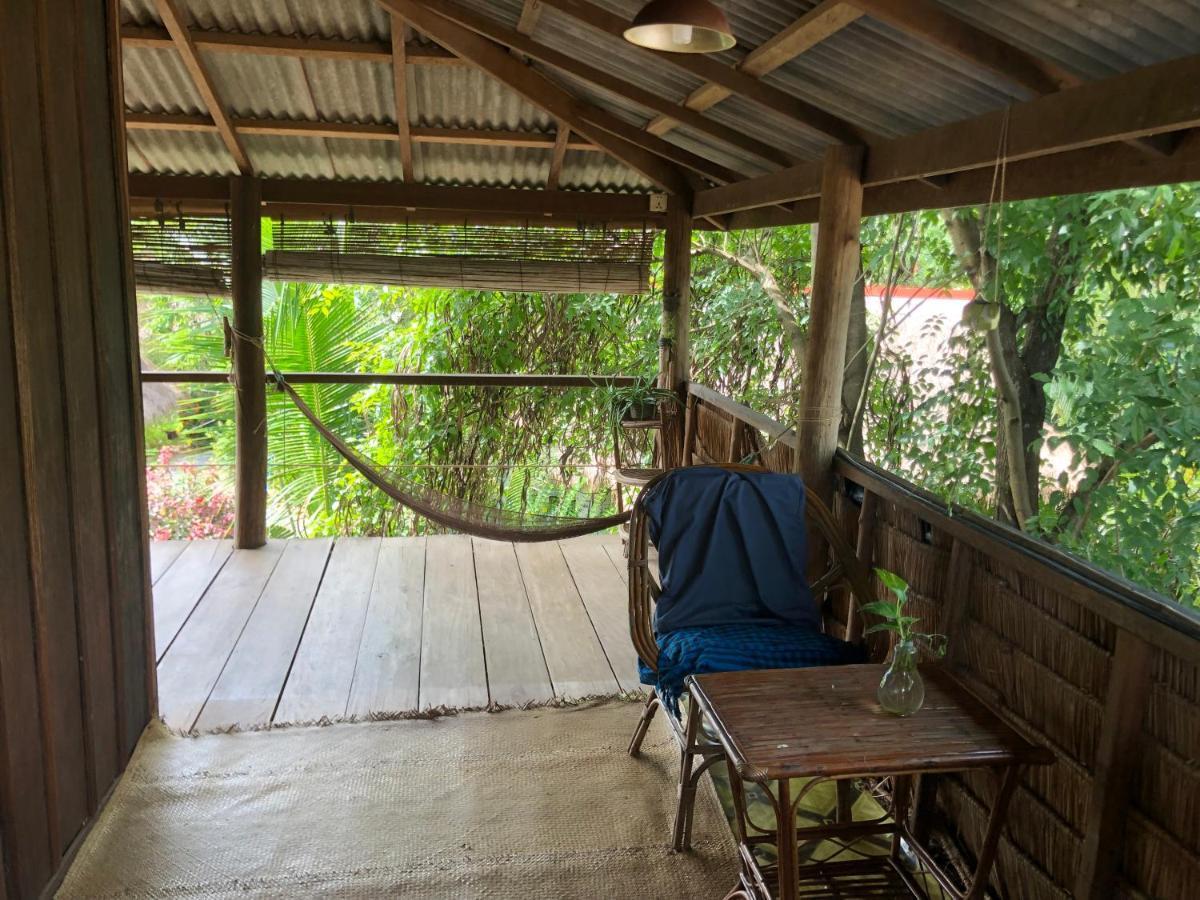 Retro Kampot Guesthouse Экстерьер фото