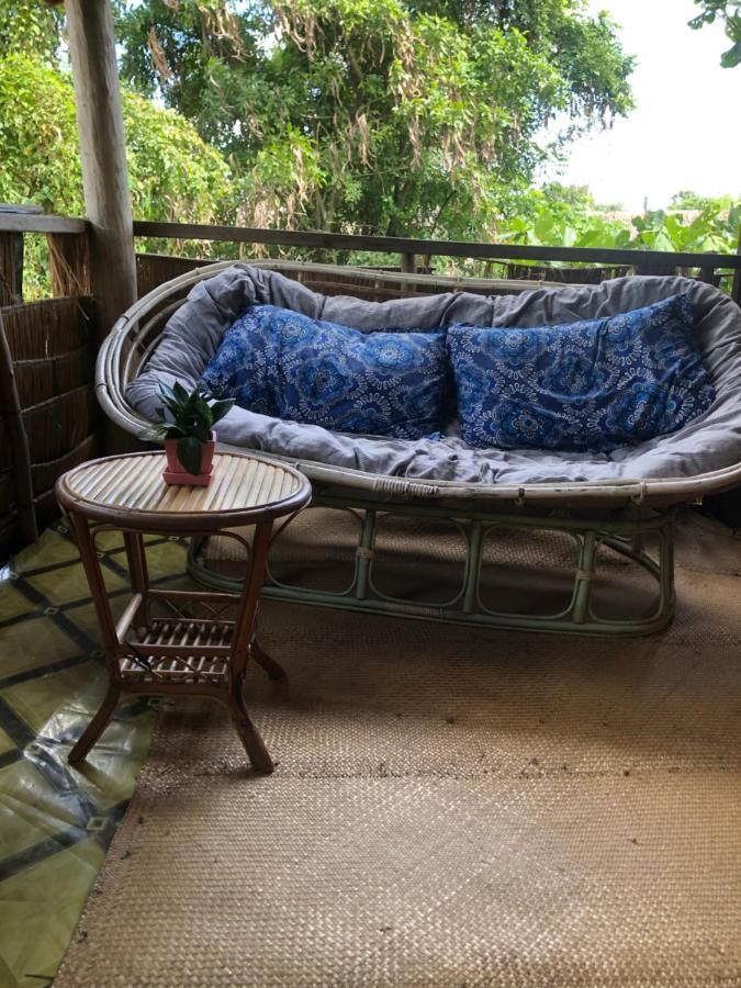 Retro Kampot Guesthouse Экстерьер фото