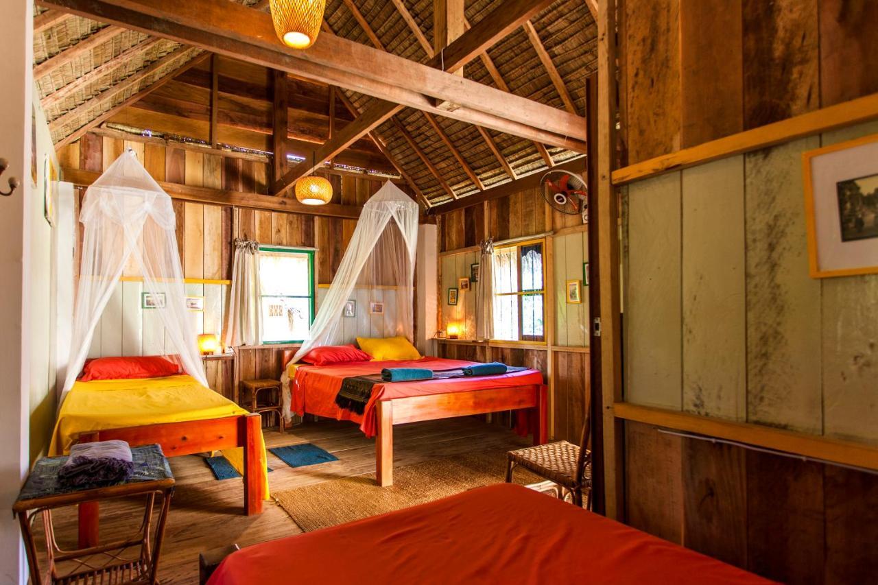 Retro Kampot Guesthouse Экстерьер фото