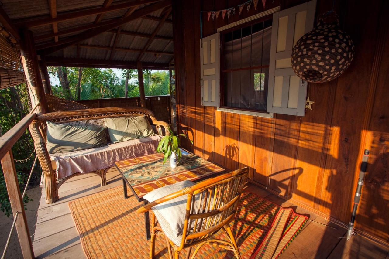 Retro Kampot Guesthouse Экстерьер фото