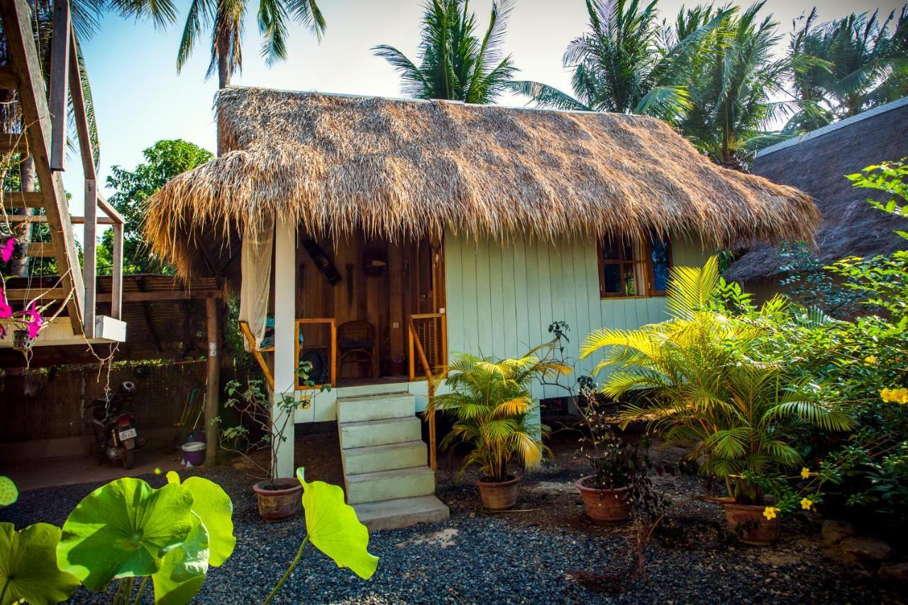 Retro Kampot Guesthouse Экстерьер фото